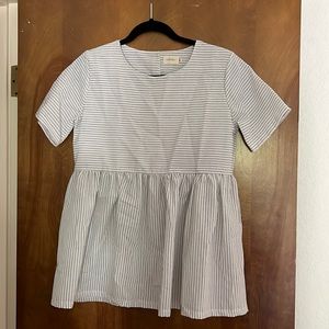 Knotted fern peplum top